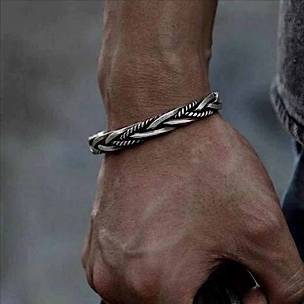 S925 Silver Textured Cuff Bangle